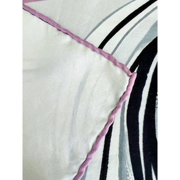 Vintage 70s Square Scarf with Purple/Gray Birds - Picture 5 of 5